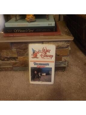Vintage Walt Disney Home Video Blackbeard's Ghost VHS tape clamshell case